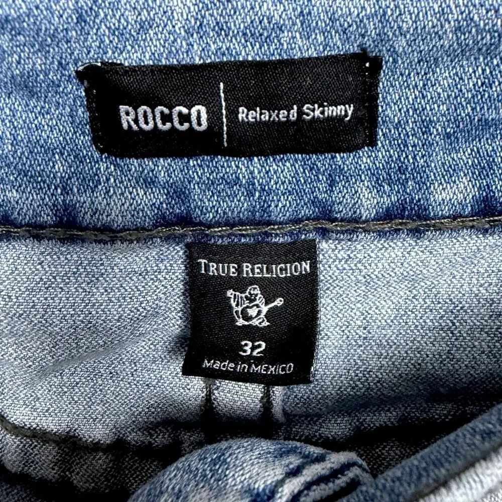 True Religion step out